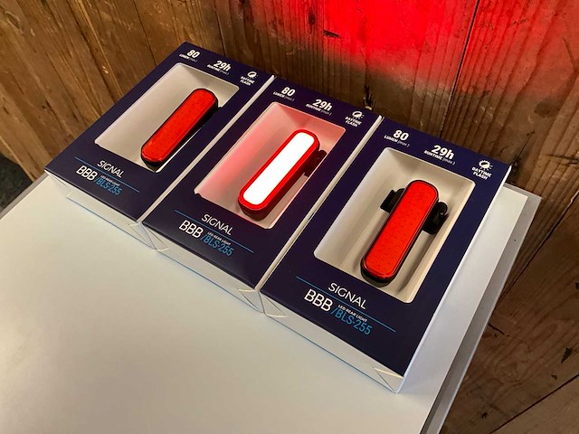 Bbb signal led achterlicht (3x) - afbeelding 3 van  3