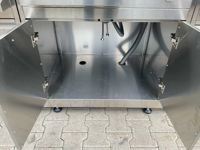 Bbq burner-grill-wasbak-pizza buitenkeuken - afbeelding 9 van  24