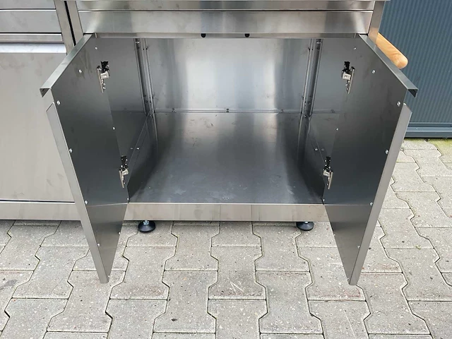 Bbq burner-grill-wasbak-pizza buitenkeuken - afbeelding 14 van  22