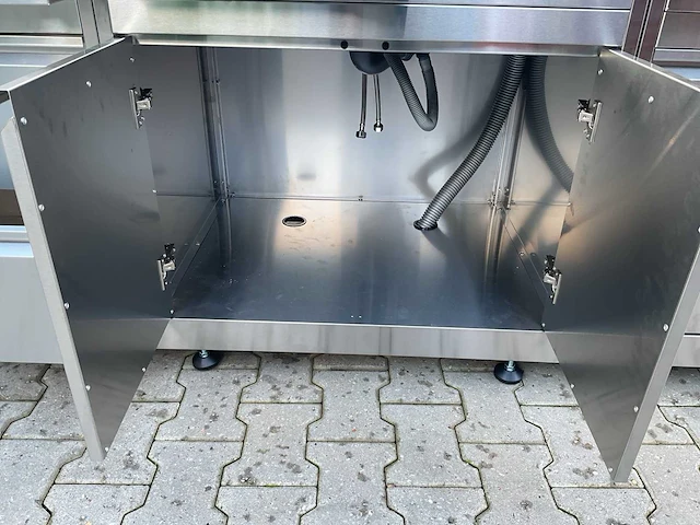 Bbq burner-hoek-grill-wasbak-pizza buitenkeuken - afbeelding 16 van  32