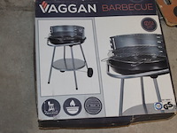 Bbq doos kapot 1 x - afbeelding 2 van  3