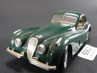Bburago jaguar xk120 coupé uit 1948 - afbeelding 1 van  7