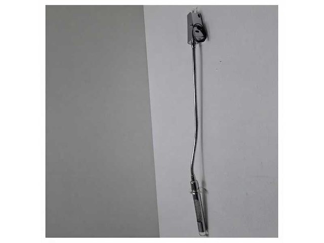 B.c.m. 2145/00.a-2145/00.i stainless steel adjustable reading light - afbeelding 1 van  5