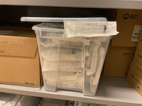 Bd medische benodigdheden, spuiten en naalden - afbeelding 8 van  19