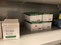 Bd medische benodigdheden, spuiten en naalden - afbeelding 18 van  19