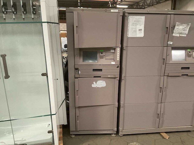 Bd pyxis c2 safe hospital cabinet - afbeelding 2 van  6