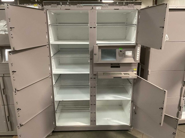 Bd pyxis c2safe hospital cabinet - afbeelding 5 van  6