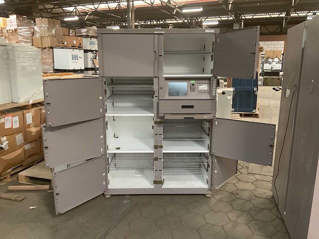 Bd pyxis c2safe hospital cabinet - afbeelding 5 van  6