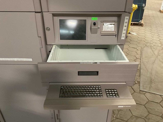 Bd pyxis c2safe hospital cabinet - afbeelding 6 van  6