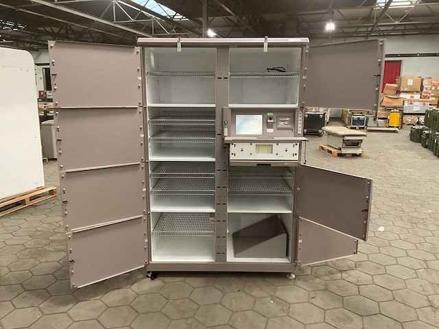 Bd pyxis c2safe hospital cabinet - afbeelding 6 van  7