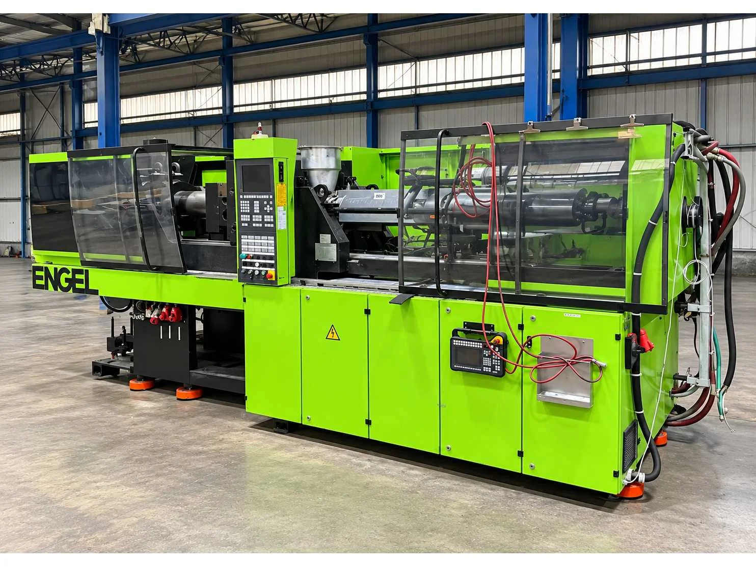 Be-combi, textielmachines en spuitgietmachines
