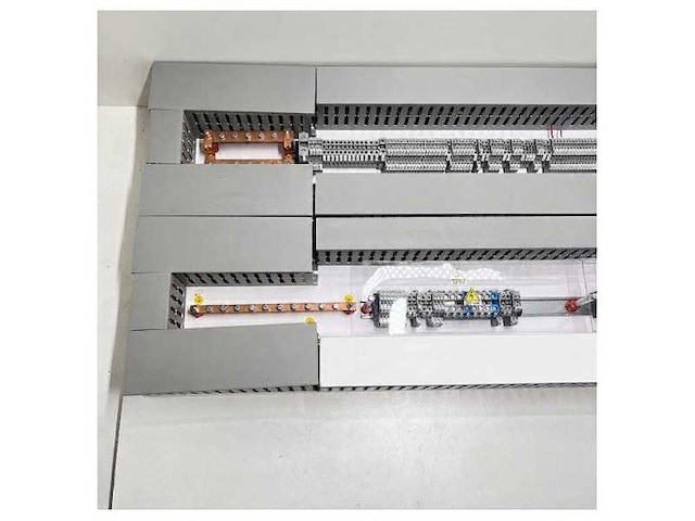 Be possitive 115v - 230v switch board - 07506y - afbeelding 2 van  2