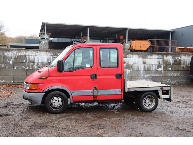 Be trekker iveco 40c diesel 146pk 2002 - afbeelding 1 van  1