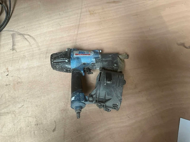 Bea 566dc pneumatische tacker - afbeelding 1 van  3