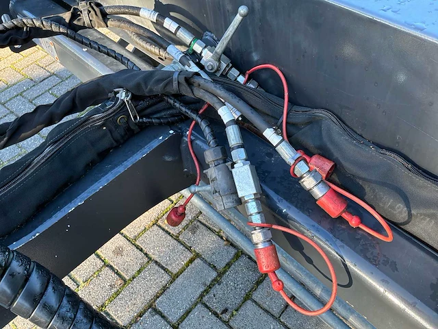 Beach cleaner / strandreinigingsmachine - afbeelding 14 van  19