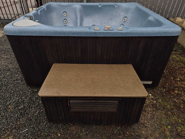 Beachcomber 5 persoons jacuzzi en buitenspa - afbeelding 7 van  21