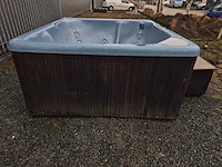 Beachcomber 5 persoons jacuzzi en buitenspa - afbeelding 9 van  21