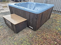 Beachcomber 5 persoons jacuzzi en buitenspa - afbeelding 12 van  21