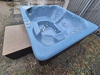 Beachcomber 5 persoons jacuzzi en buitenspa - afbeelding 17 van  21