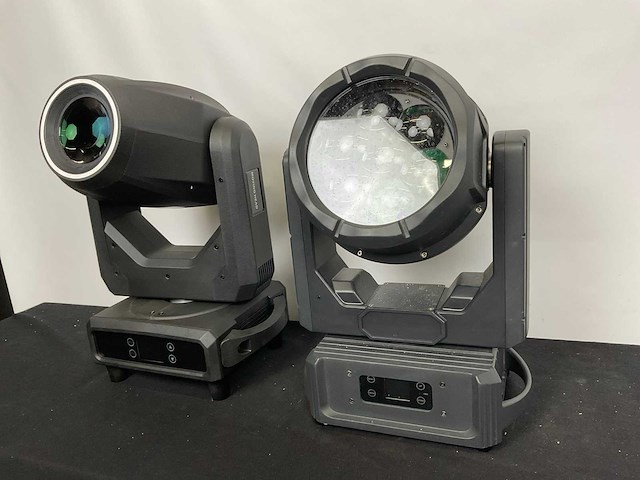 Beam moving head (2x) - afbeelding 1 van  10