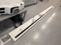 Beamer met projectiescherm epson, h824b - afbeelding 6 van  8