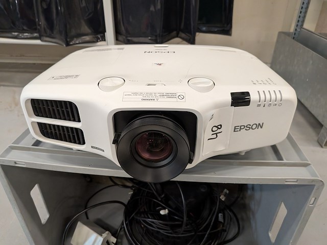 Beamer met projectiescherm epson, h824b - afbeelding 3 van  10