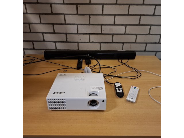 Beamer met soundbar acer , roseland - afbeelding 1 van  9