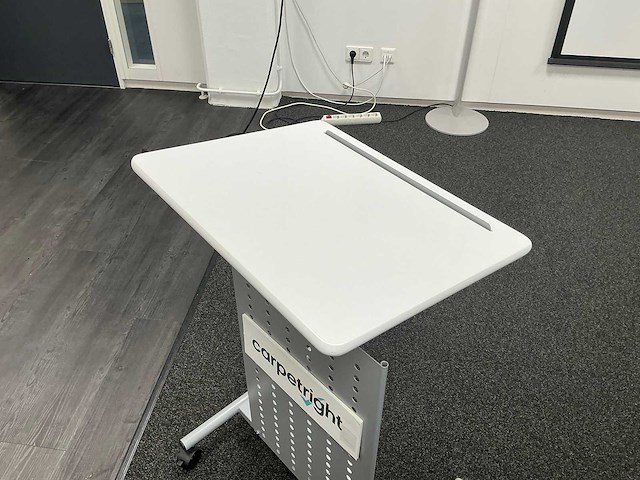 Beamer tafel - afbeelding 1 van  3