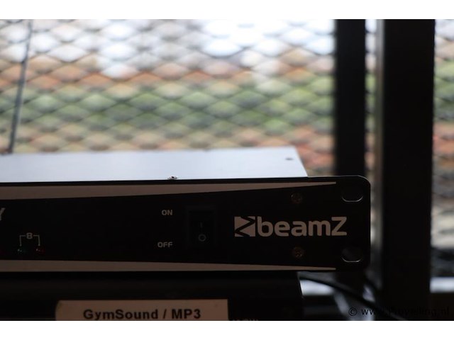 Beamz b-way splitter/booster - afbeelding 1 van  5