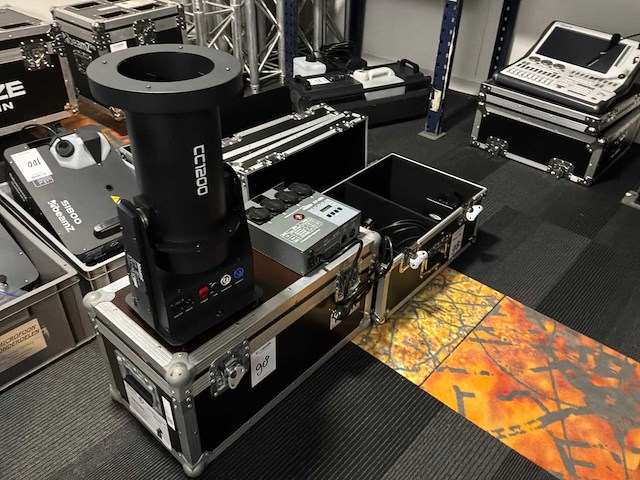 Beamz cc1200 confettishooter - afbeelding 1 van  7