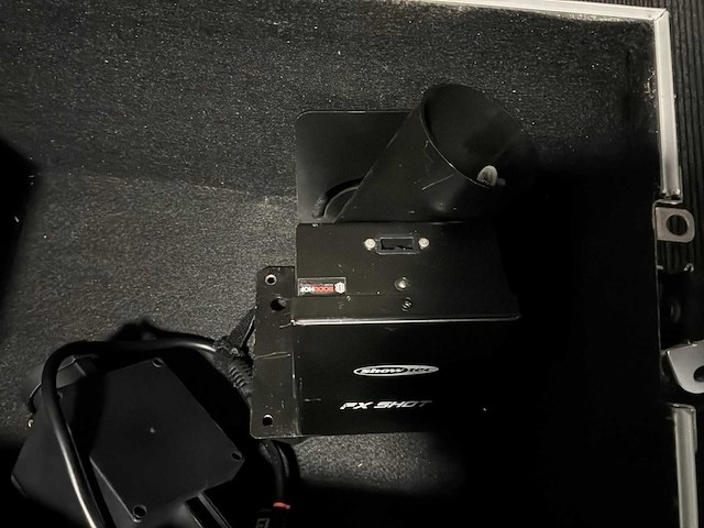 Beamz cc1200 confettishooter - afbeelding 6 van  7