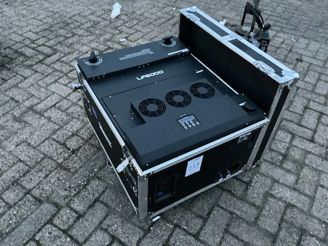 Beamz lf6000 rookmachine - afbeelding 1 van  3