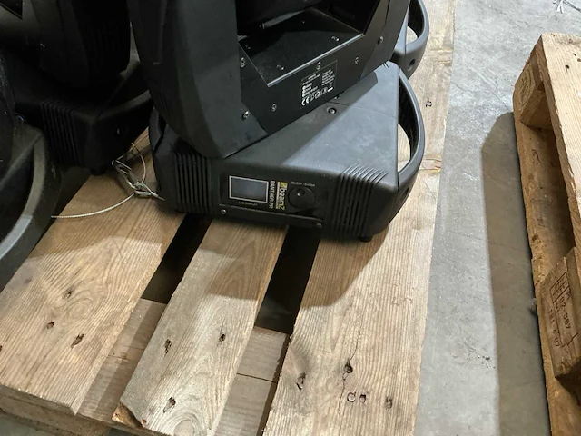 Beamz panther 7r moving head (3x) - afbeelding 2 van  3