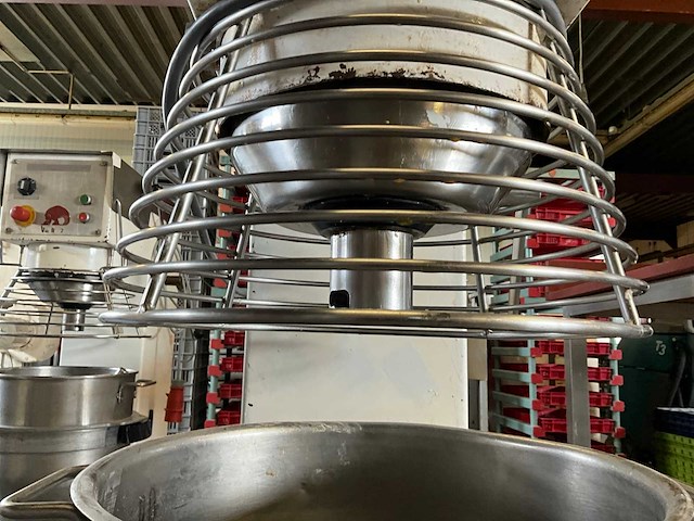 Bear 40l varimixer spiraalkneder - afbeelding 4 van  5