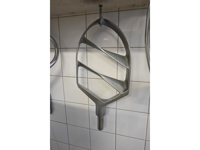 Bear varimixer ar 40 planeetmenger inclusief 3 mengaccessoires - afbeelding 11 van  11