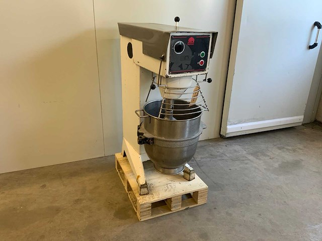 Bear varimixer planeetmenger 60 l - afbeelding 1 van  8