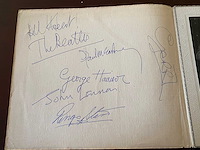 Beatles-handtekeningenalbum - afbeelding 3 van  5