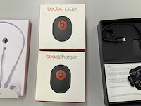 Beats wireless bluetooth earphones (2x) - afbeelding 2 van  5