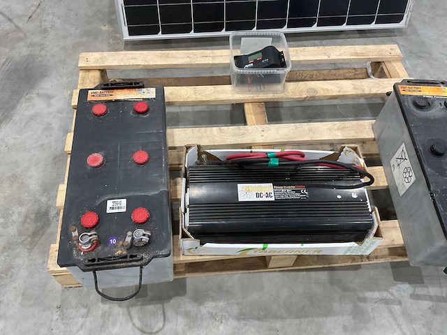 Beaut - tn100s-12/e6 - zonnepanelen en accu’s - afbeelding 4 van  9