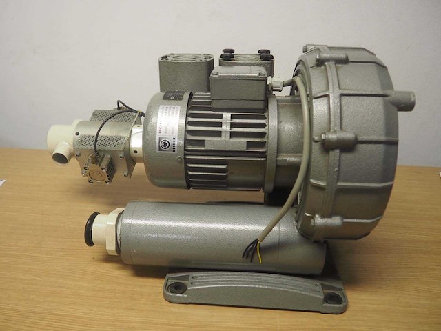 Becker - sv 7.190 - zijkanaal vacuüm blower/pomp - afbeelding 1 van  6