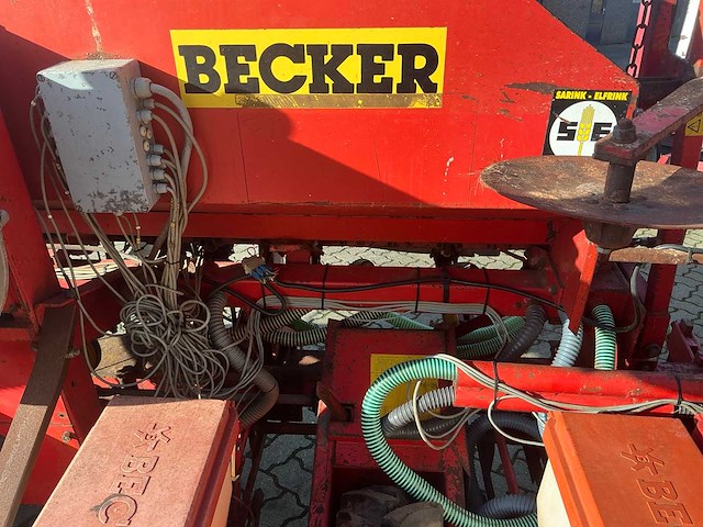 Becker aeromat precisie zaaimachine - afbeelding 13 van  39