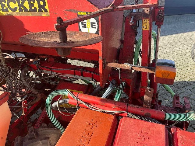 Becker aeromat precisie zaaimachine - afbeelding 26 van  39