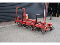 Becker centra super 6-rijige - precisiezaaimachine - afbeelding 8 van  14