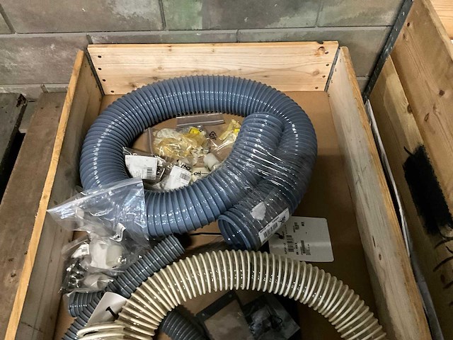 Becker onderdelen - afbeelding 3 van  3