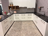 Beckermann - showroomkeuken met atag/pelgrim apparatuur - afbeelding 7 van  44