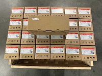 Beckhoff - am8113-0f20-0000 - servomotoren 25x - afbeelding 5 van  5