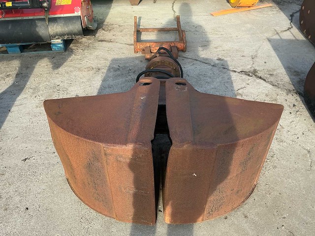 Beco - bakker - 1995 - ophangplaat div 083 - knijpbakken (2x) - afbeelding 12 van  18