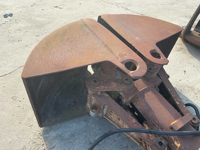 Beco - bakker - 1995 - ophangplaat div 083 - knijpbakken (2x) - afbeelding 14 van  18