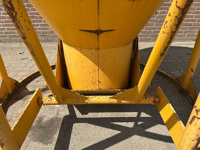 Beco - kub 2000sr - betonstortkubel 2000l - afbeelding 2 van  5