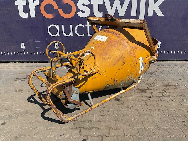 Beco betonkubel - afbeelding 3 van  8